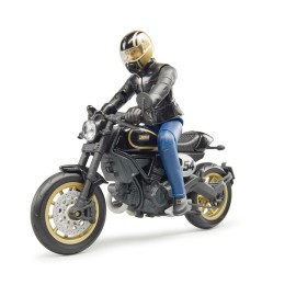 Μηχανή Ducati πίστας με αναβάτη